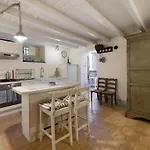 Residenza Stoechas