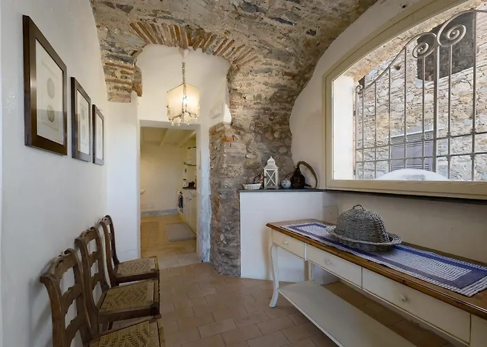 Residenza Stoechas אלבניה